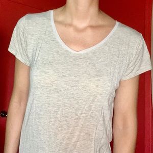 Women’s Relaxed Fit Gray Tissue Tee V Neck